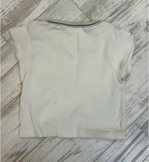 Urban Outfitters Top thumbnail 2