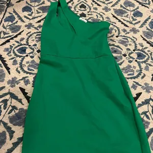 Superdown Nava Asymmetrical Mini Dress Small‎ thumbnail 8