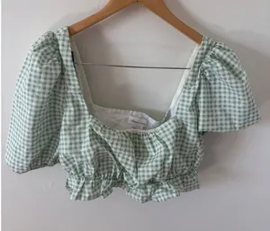 Lovers + Friends Green Gingham Puff Sleeve Crop Top Square Neck Ruffle Hem M thumbnail 1