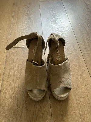 Neutral Suede Espadrille Wedge Sandals with Ankle Strap Tan Size 6.5 thumbnail 4