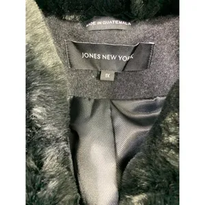 Jones New York Women's Long Wool Coat with Fux Fur Neck thumbnail 4