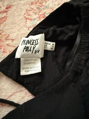 Princess Polly Top Crop Black thumbnail 2