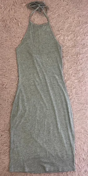 Gray dress thumbnail 1