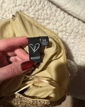 Windsor Gold Sequin Dress thumbnail 4