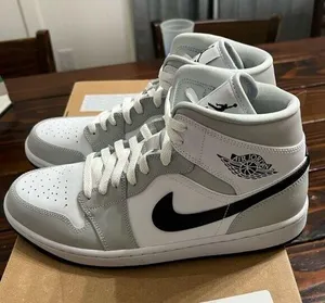 Air Jordan 1 Mid Light Smoke Grey BQ6472-015 Women’s Size 11.5W/ 10 M FAST SHIP thumbnail 1