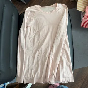 Lululemon Swiftly Tech Long Sleeve 2.0 in Feather Pink thumbnail 6