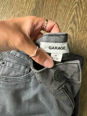 Garage Cargo Pants thumbnail 3