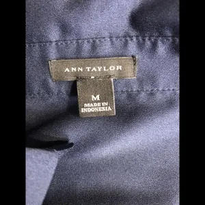Ann Taylor Short Sleeve Blouse Navy & Champagne Medium thumbnail 6