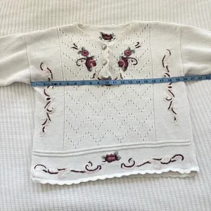 Handmade Vintage Women's Unique Floral Knit White Sweater Button Details Medium thumbnail 9
