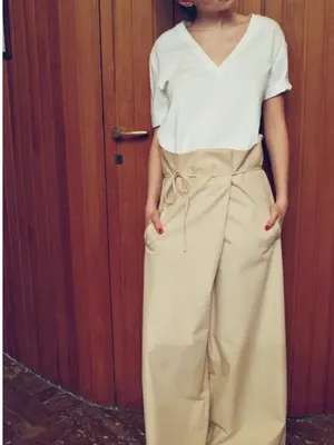 NWOT ZARA Bloggers Fave High-waisted trousers Palazzo Pocket Medium Beige Cream thumbnail 3