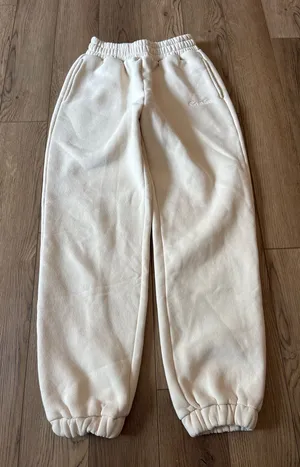 Comfrt sweatpants  thumbnail 1