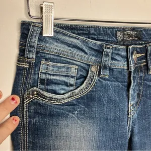 Silver Jeans Aiko Baby Bootcut Jeans‎ Size 26 thumbnail 2