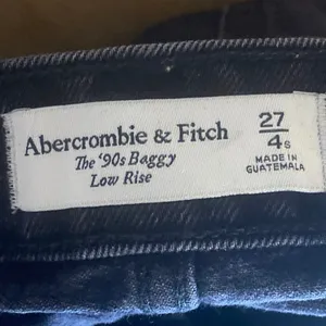 Abercrombie & Fitch The 90s Baggy Low Rise Black Wide Leg Denim Jeans Size 27 thumbnail 5