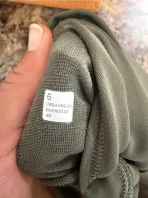 Lululemon Nulu Slim-Fit High-Rise Midi Skirt Green Size 6 2024 Square Dot thumbnail 3