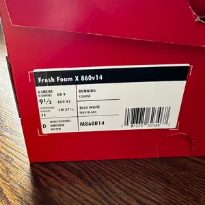 new balance fresh foam x 860v14 Men’s 9.5 Blue Running Sneakers thumbnail 2