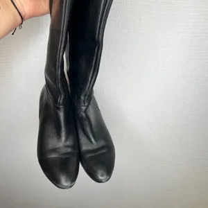 Lauren Ralph Lauren Susie Black Leather Knee High Buckle Boots Womens 7B 11424 thumbnail 2