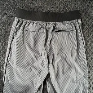 Athleta‎ Gray White Striped Brooklyn Ankle Pants Size 2 Pull On Stretch Casual thumbnail 4