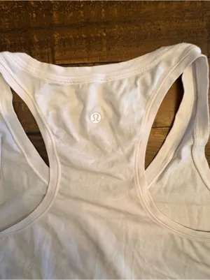 Lululemon Love‎ Tank Top thumbnail 4