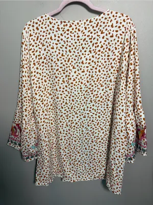 Savanna Jane Boho floral embroidered flare sleeve top size 1X thumbnail 5