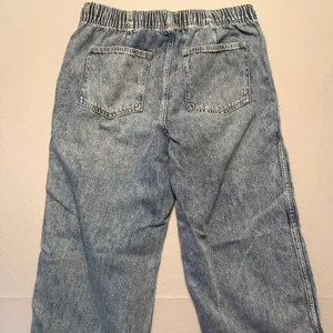 Gap Supersoft Pull-On Barrel Jeans Light Wash Denim Women Size M thumbnail 12