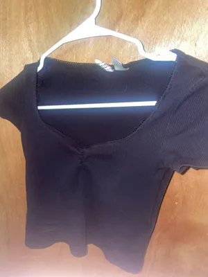 H&M Crop Top Black thumbnail 2