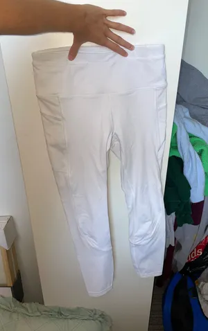Lululemon Leggings thumbnail 1