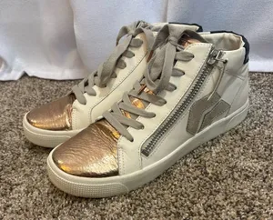 Dolce Vita Zonya Zip Up Hightop Sneakers 9.5‎ VGUC thumbnail 1