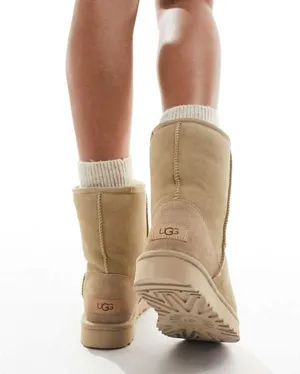 UGG Classic Short II Boots in Stone Size 5 thumbnail 2