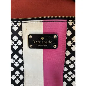 Kate Spade New York Victoria Classic Pink Stripe Crossbody Bag thumbnail 2