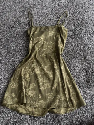 Cider Green Lace Dress thumbnail 4
