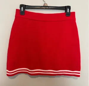 Red Knit Mini Skirt White Striped Hem Preppy Sporty Elastic Waist Size Medium thumbnail 1