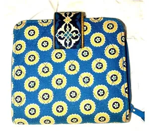 Vera Bradley small wallet thumbnail 1