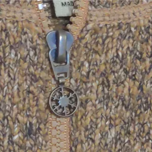 Woolrich Full Zip Cardigan with Leaf Embroidery in Fawn Heather - Size S - GUC thumbnail 5