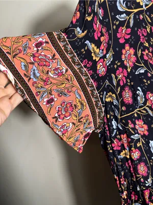 S12. Pretty Garden Floral V-Neck Maxi Dress in Black and Pink thumbnail 3