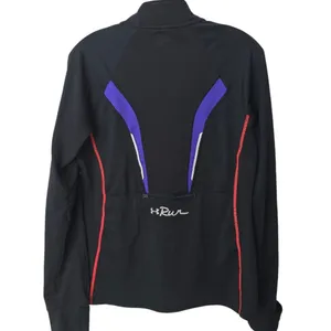 Under Armour -913 Women's Run Lightweight Jacket Black Purple Reflective‎ Medium thumbnail 3