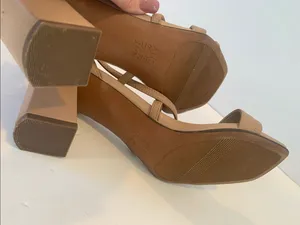 Naturalizer Tiff Ankle Strap Heels Tan Beige Leather Open Toe Sandal Size 8.5 thumbnail 8