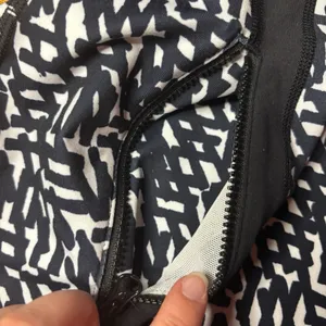 Lululemon Define Jacket Size 8 Net Pop White Black Luon Coat Yoga Gym Hiking thumbnail 8