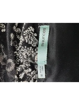 maurices Women’s Black White Floral Lace Embroidered Shift Dress V-Neck M thumbnail 6