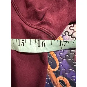 Lululemon Burgundy Quarter Zip Cropped Long Sleeve Athletic Top Thumbholes‎ thumbnail 6