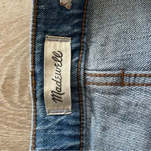 Custom Madewell The Perfect Vintage Flare Jean thumbnail 5