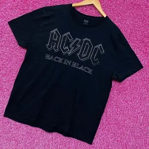 AC/DC Back in Black Album Spell-out Heavy Metal Tee XL thumbnail 3