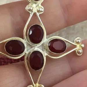 Kashmiri Ruby cross Silver Pendant Red thumbnail 5