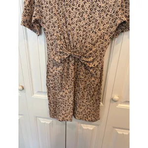 Aerie Tan Animal Print Twist Waist‎ Dress Size Small thumbnail 4