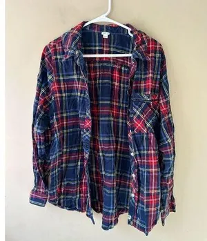 aerie flannel thumbnail 1