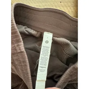 Lululemon Scuba Mid-Rise Wide-Leg Crop *Velvet Cord Size 4 Espresso thumbnail 7