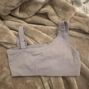 Grey Purple vitality cloud II asymmetrical sports bra thumbnail 4