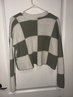 Moon & Madison Sage Checkered Cropped Sweater, featuring a soft knit and a relaxed crewneck design thumbnail 1