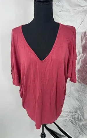 Shop‎ basic USA medium red shirt Size 8 thumbnail 1