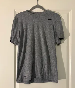 Nike Dri-Fit T-Shirt thumbnail 2
