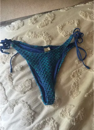 Triangl Bikini Set thumbnail 2